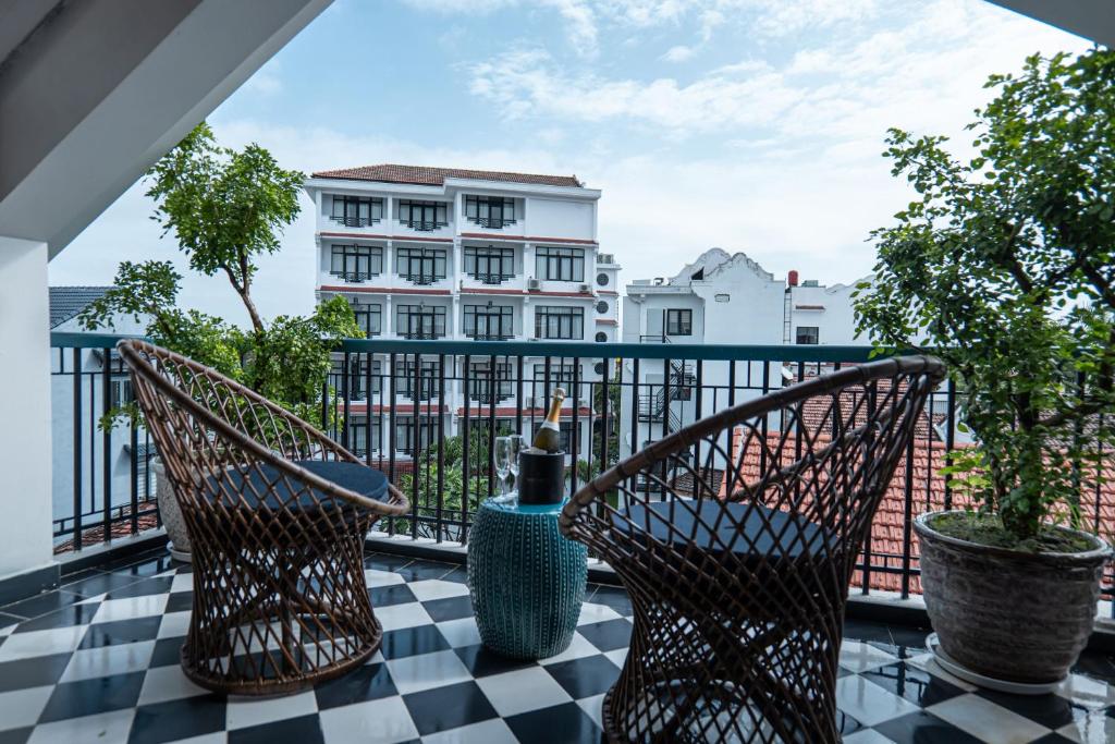 Phòng Deluxe Giường Đôi Có Bồn Tắm
