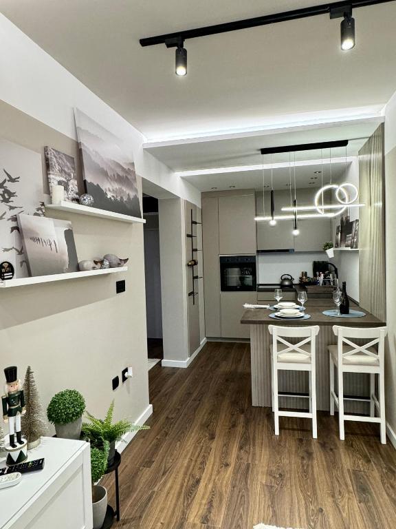 Kuhinja ili čajna kuhinja u objektu Premium Line Apartman