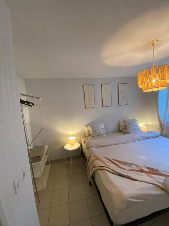 Photo de la galerie de l'établissement Chambre Cosy - Montpellier Gare Saint Roch, à Montpellier