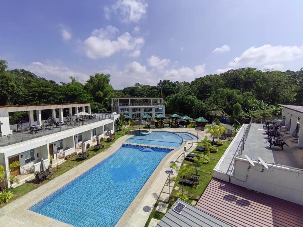 Bazén v ubytování JADE RESORT - Bauang, La Union nebo v jeho okolí