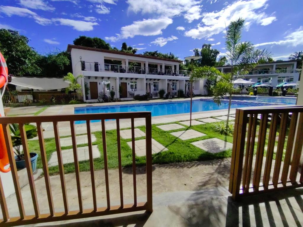Bazén v ubytování JADE RESORT - Bauang, La Union nebo v jeho okolí