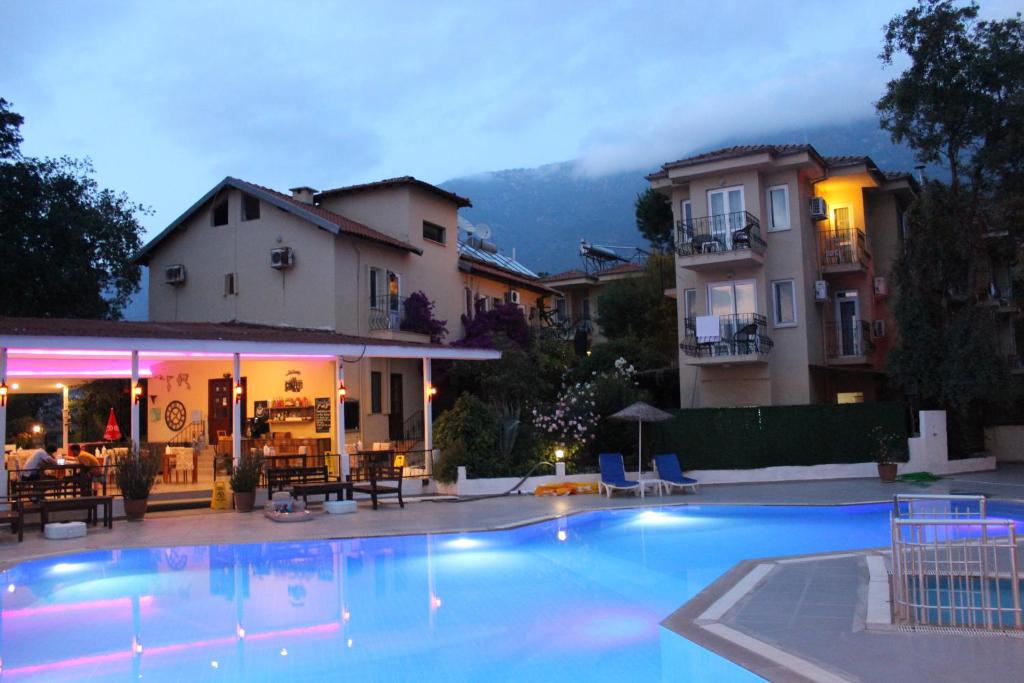Bazén v ubytování Tunacan Hotel nebo v jeho okolí