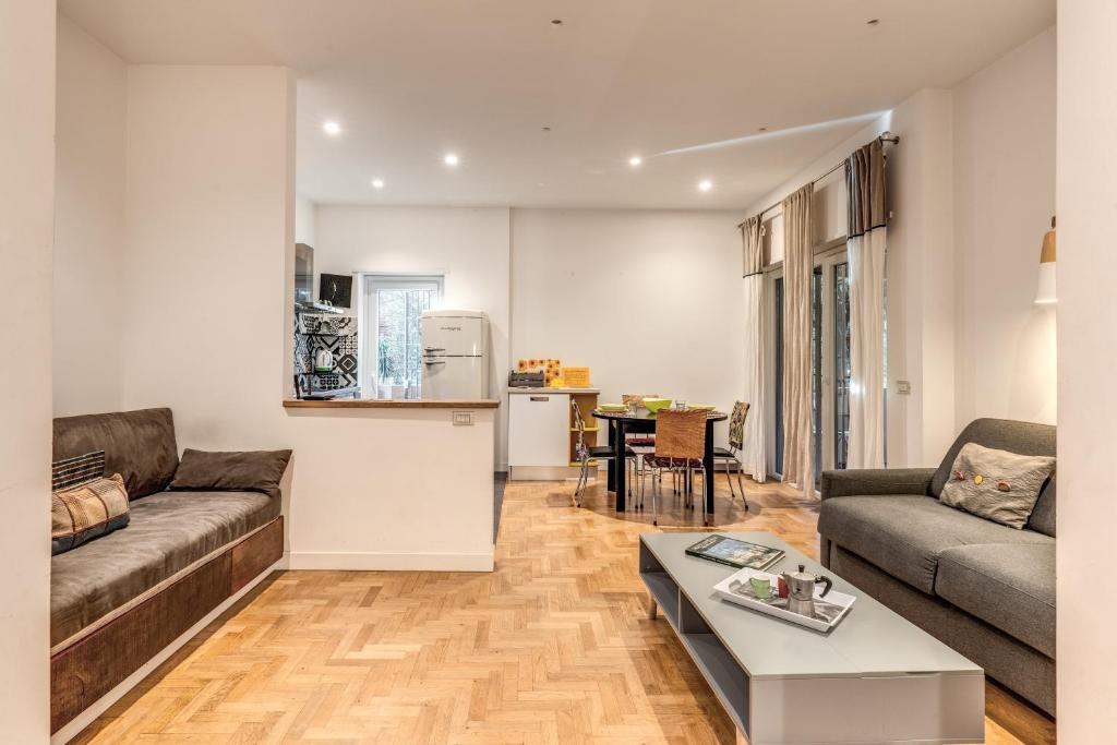 Romantic Piccolomini Lux Guest House - One-Bedroom House