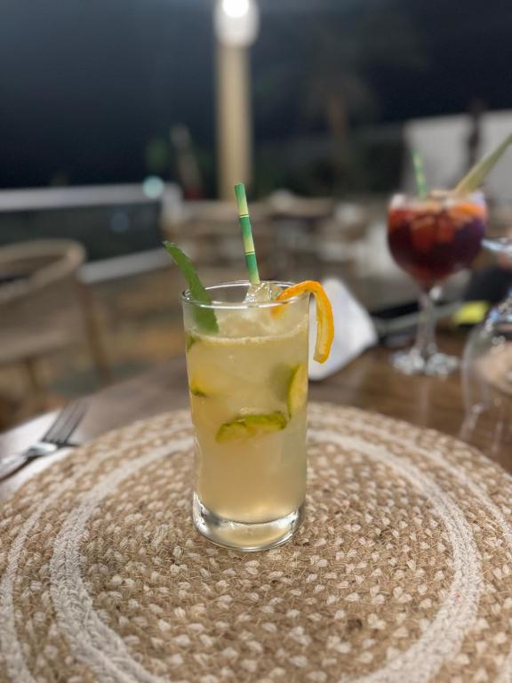 Nápoje v ubytování Layan Hotel & Spa