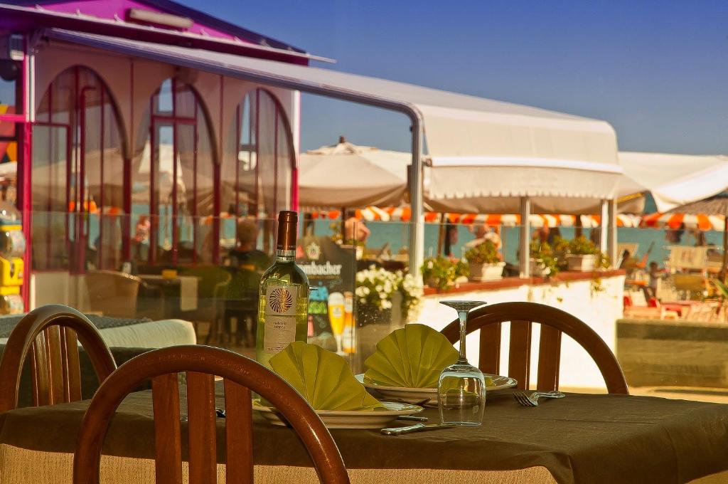 Restaurace v ubytování Hotel Alba D'Oro