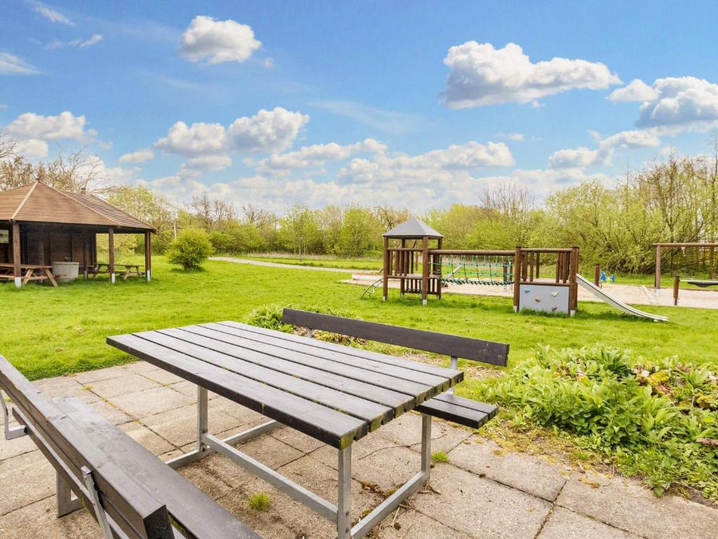 Zahrada ubytování 6 person holiday home in Vestervig-By Traum