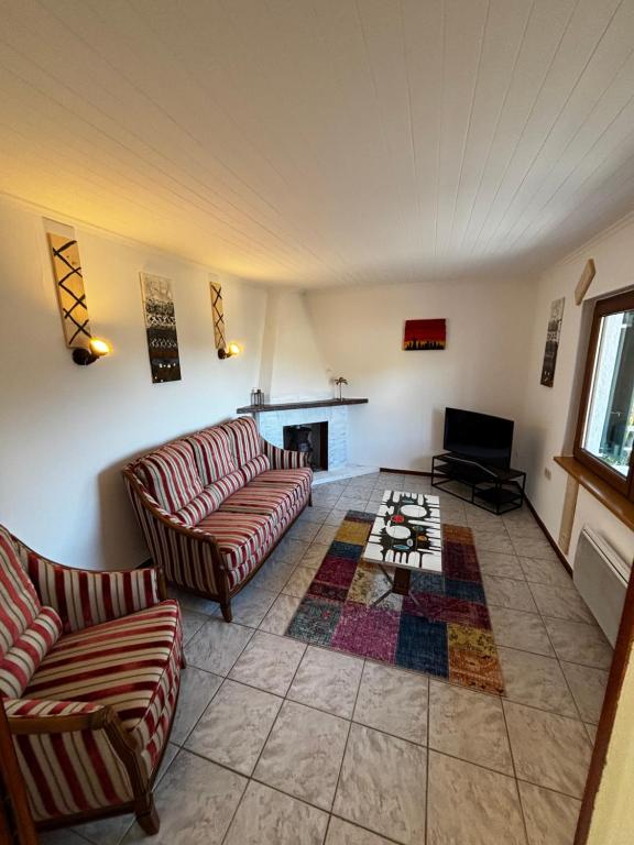 Posezení v ubytování Tunnel house