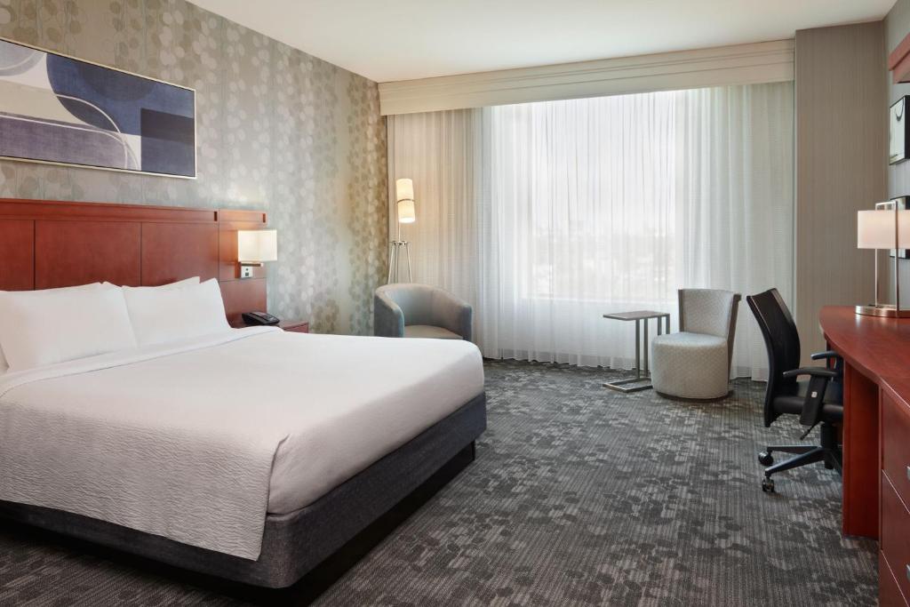 Courtyard by Marriott Ottawa East - Resim 29