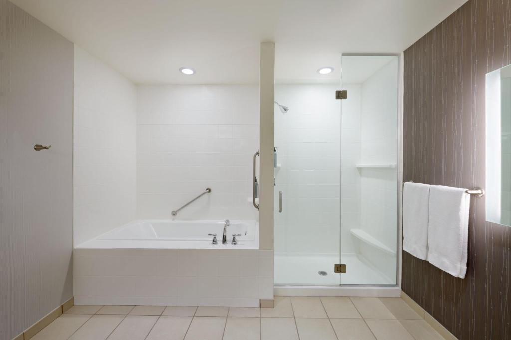 Courtyard by Marriott Ottawa East - Resim 20