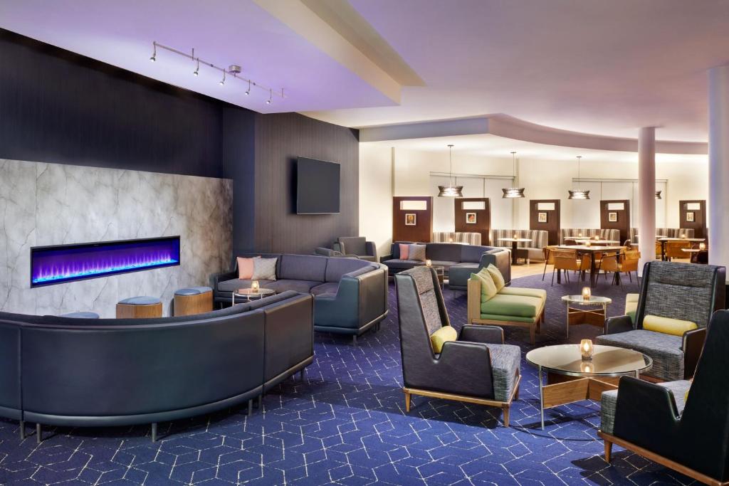 Courtyard by Marriott Ottawa East - Resim 6