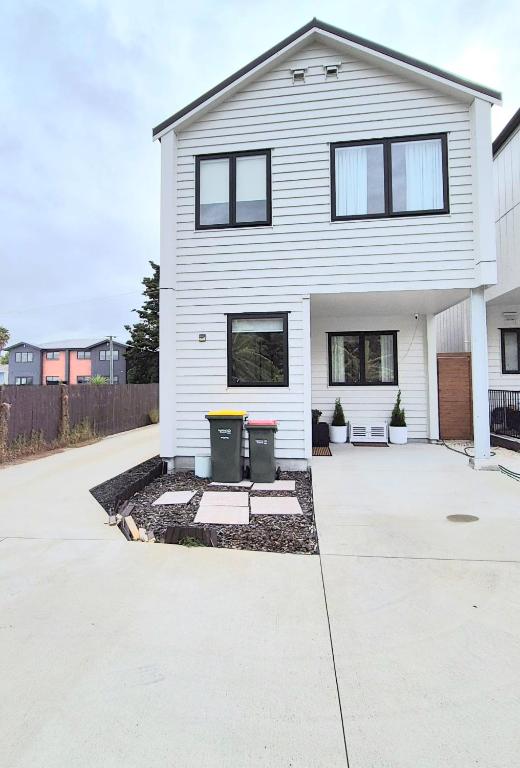 Brand New Beauty Home - Resim 25