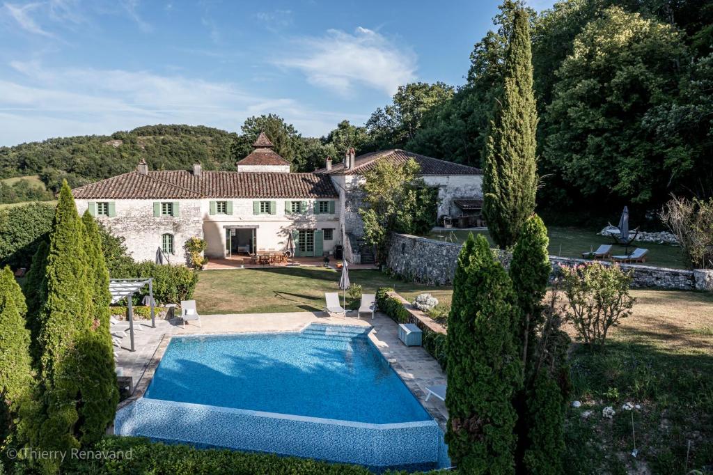 Πισίνα στο ή κοντά στο MANOIR Le Moulinal47 - vue panoramique