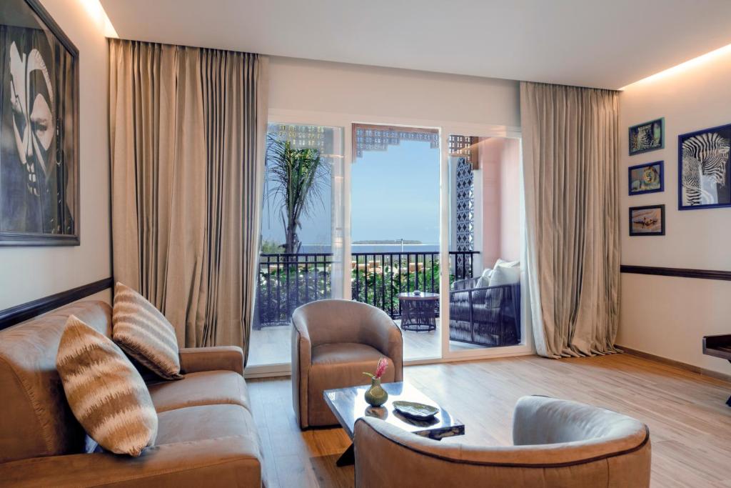 Posezení v ubytování The Mora Zanzibar - Luxury All Inclusive