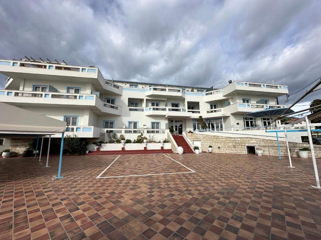 Budova, kde se hotel nachází
