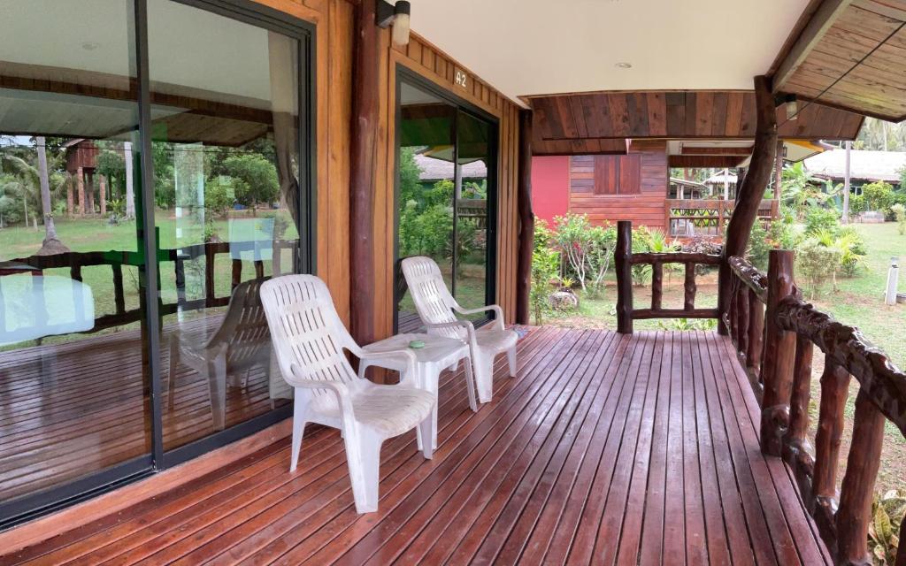 Kohjum Freedom Resort - 2