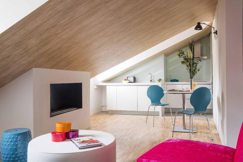 Palacio Conde Miranda - 13