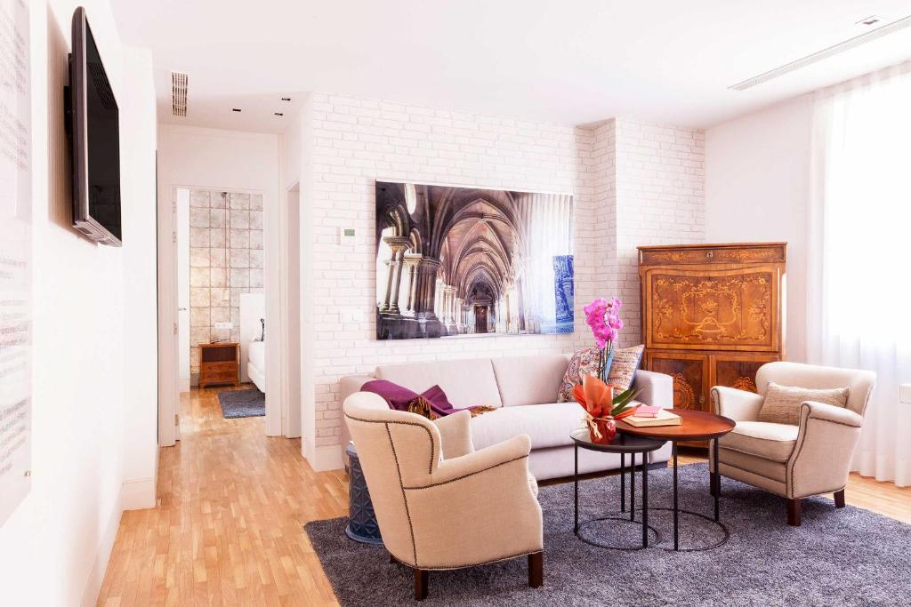 Palacio Plaza Conde Miranda - Apartamento Superior De Una Habitación