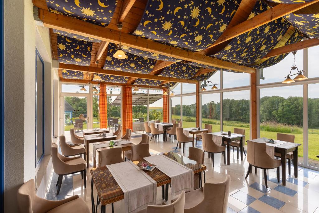 Restaurace v ubytování Hotel Klaus Störtebeker