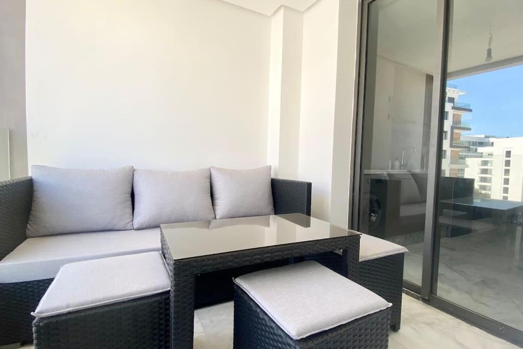 Χώρος καθιστικού στο Appartement en résidence Malabata Hills