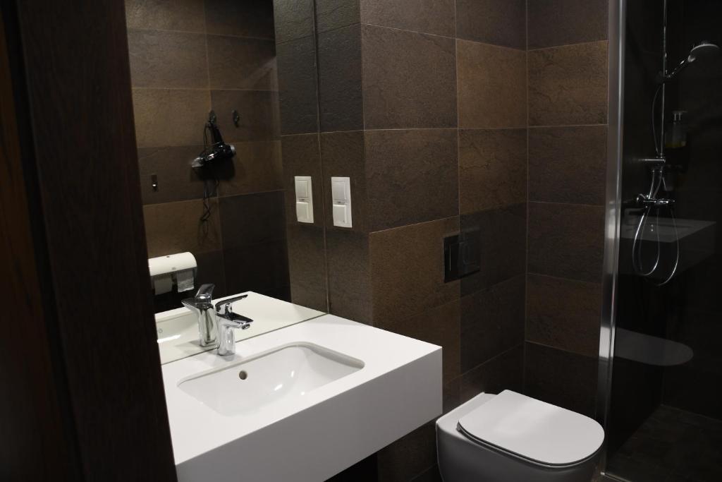 MedHotel Smart Krupnicza w Krakowie - Resim 26