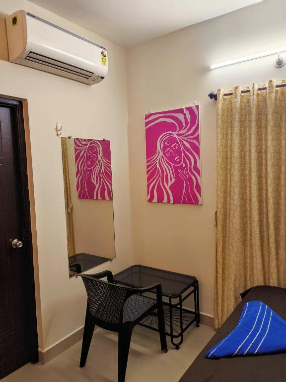 Postel nebo postele na pokoji v ubytování Coconut Inn - Parra Goa