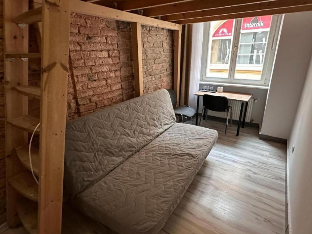 Gołębia 4 Rooms - Economy Triple Room With Shared Bathroom