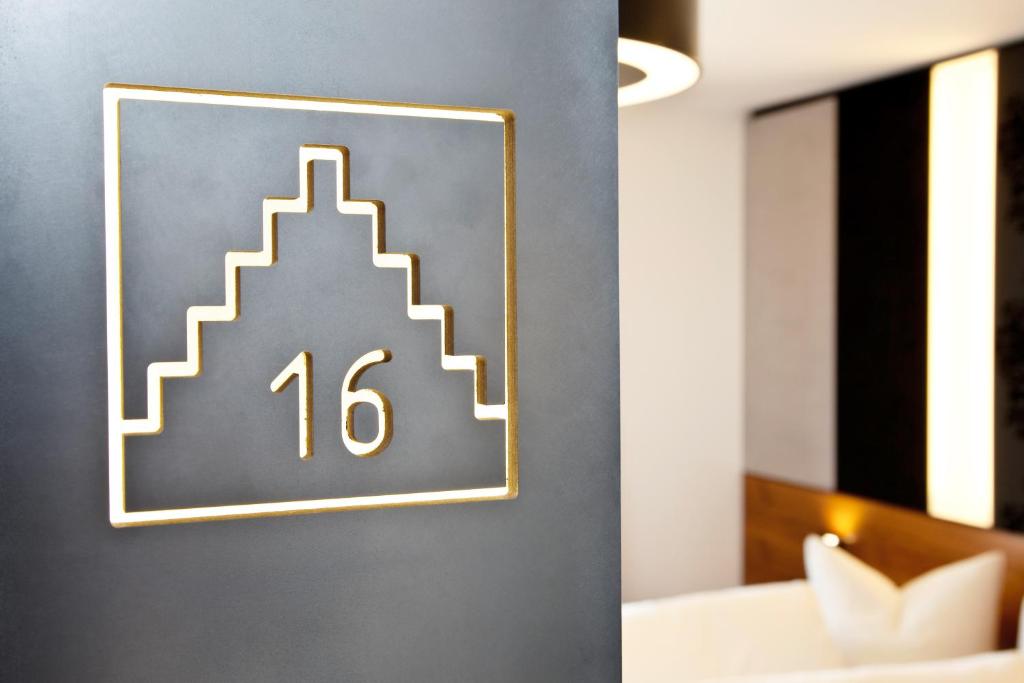 Schloss zu Hopferau - 7