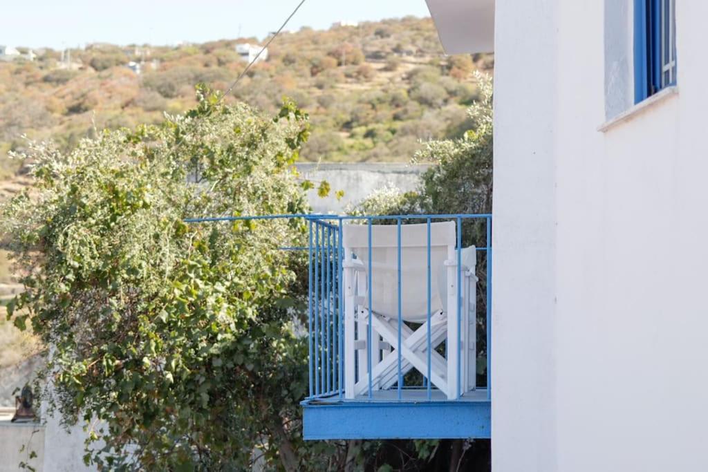 Gallery image of The Blue and White house in Ioulida