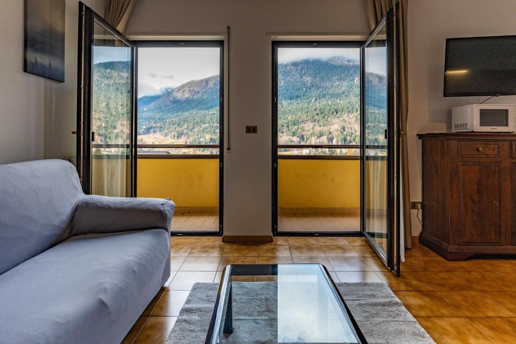 Nespecifikovaný výhled na hory nebo výhled na hory při pohledu z apartmánu