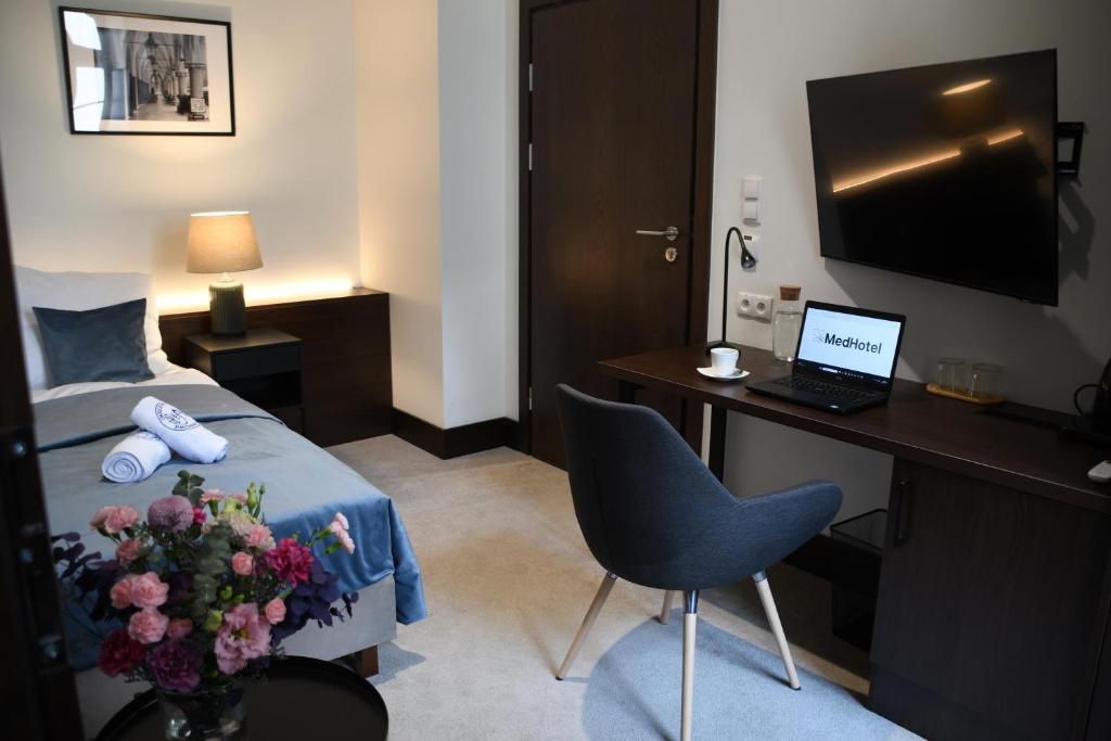 MedHotel Smart Krupnicza w Krakowie - Resim 31