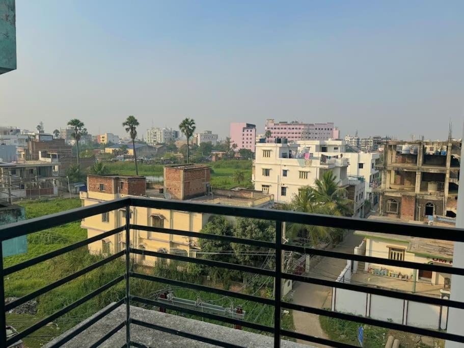 Nespecifikovaný výhled na destinaci Patna nebo výhled na město při pohledu z apartmánu