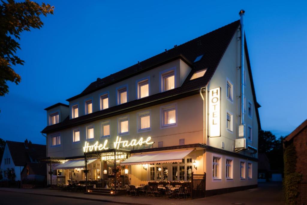 a building with a sign that reads hotel tracks at Hotel Haase in Hannover