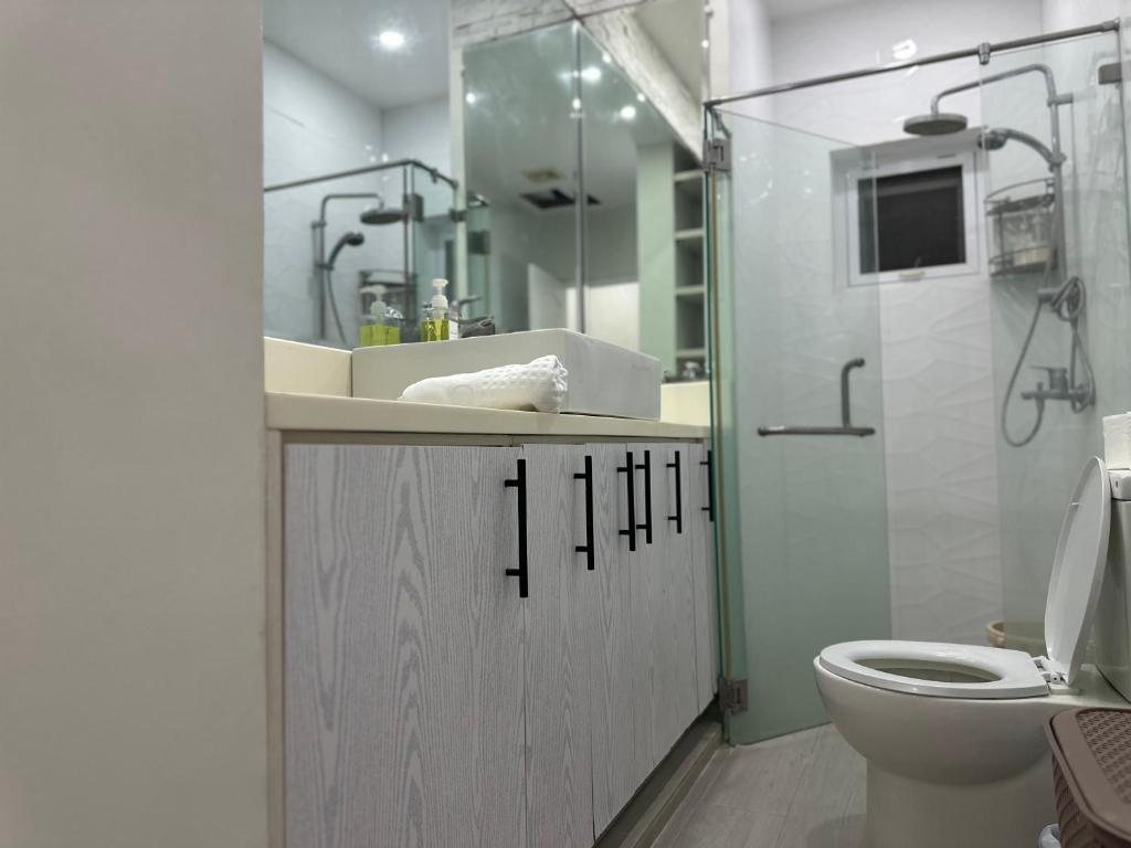 Koupelna v ubytování 3 bedroom in San Fernando La Union Near CSI, SM, Puregold
