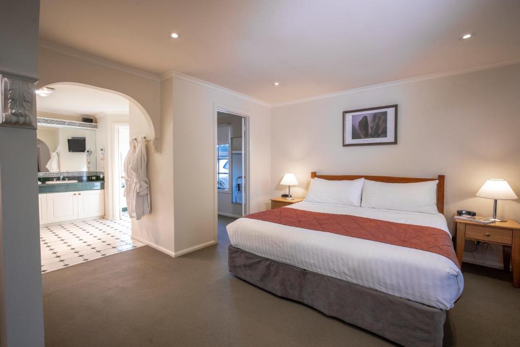 Country Club Villas - 