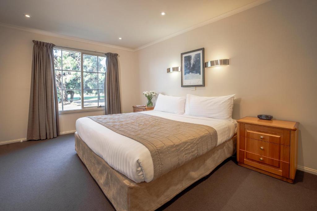 Country Club Villas - 