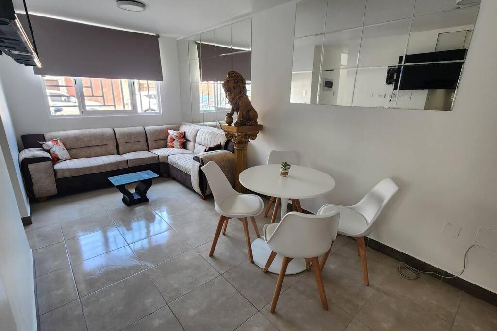 Χώρος καθιστικού στο Todo un Departamento entero Para ti