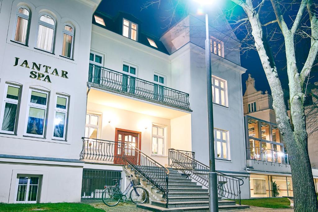 Budova, v ktorej sa hotel nachádza