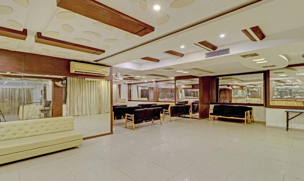 Posezení v ubytování Loharkar Hotel