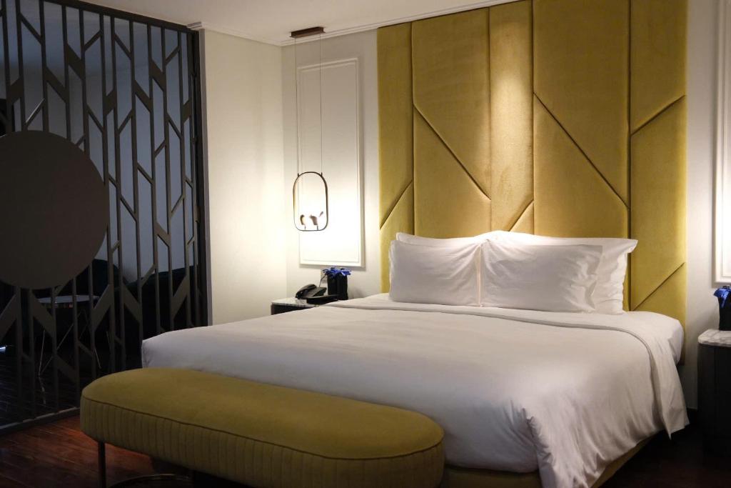 Suite Nhìn Ra Thành Phố