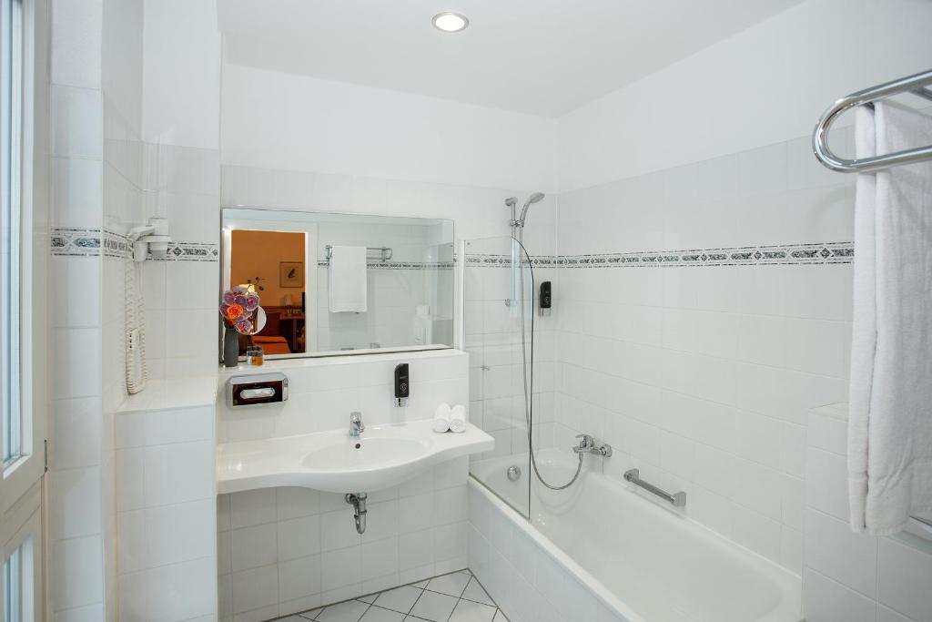 Centro Hotel National Frankfurt City, Trademark Collection by Wyndham - Resim 42