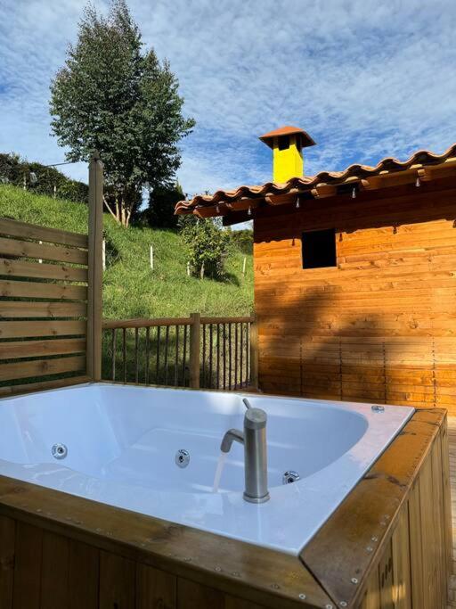 Fotografie z fotogalerie ubytování La Cabaña de Blue v destinaci Guarne