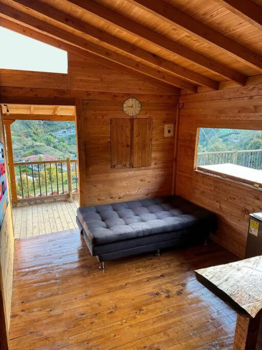 Posezení v ubytování La Cabaña de Blue