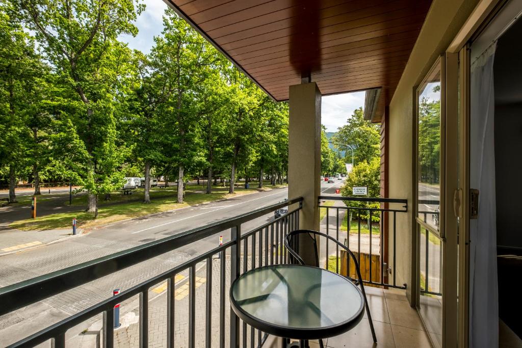 Tussock Peak Lodge - Resim 5