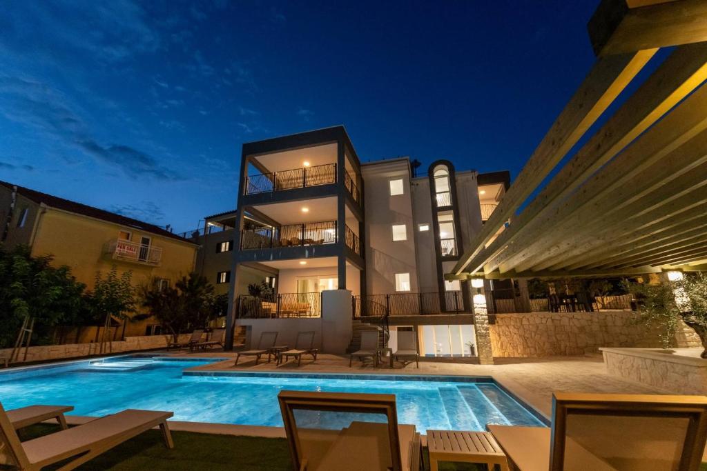 Luxury Apartment Retreats Reference: Luxury Living At Horizon Retreat Sevid Updated Prices 2026