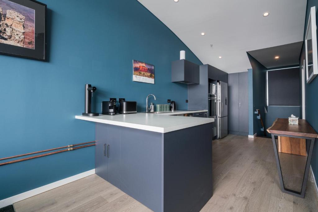 Penthouse apartment with stunning Harbour views - Resim 45