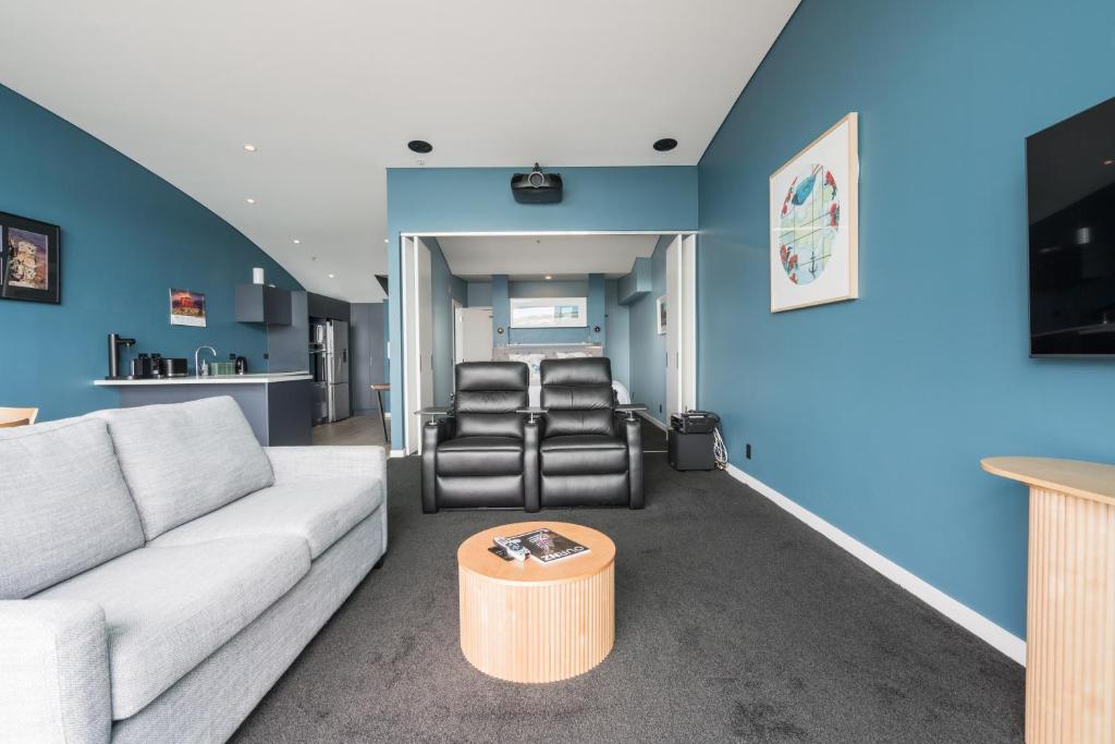 Penthouse apartment with stunning Harbour views - Resim 44