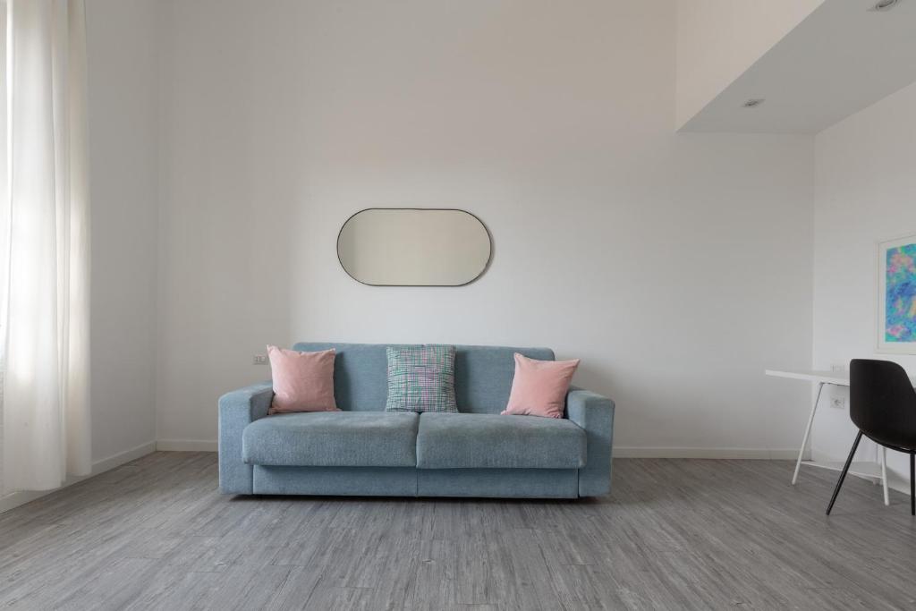 A seating area at Spacebility City - self check-in