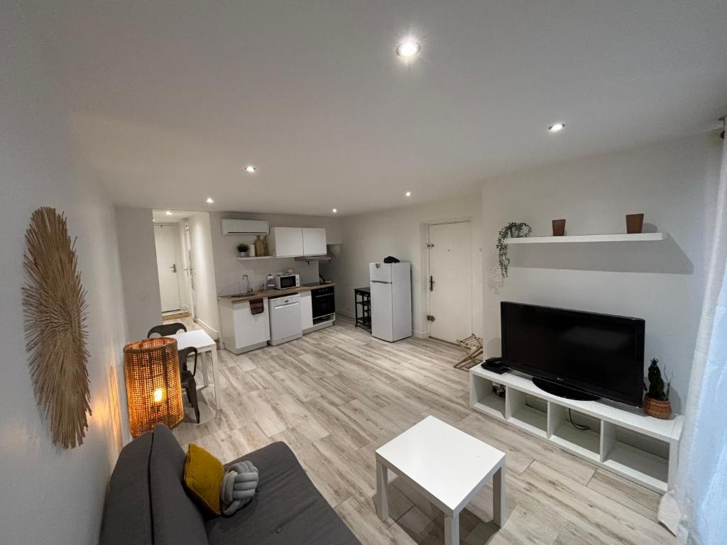 Photo de la galerie de l'établissement Superbe appartement Roquevaire, à Roquevaire