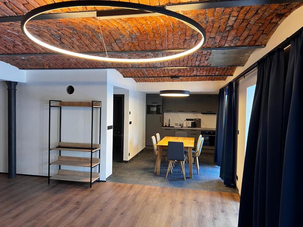 Kuchyň nebo kuchyňský kout v ubytování Apartmány Šestka