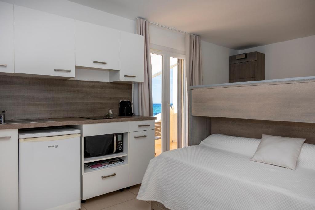 Hôtel et Résidence Ta Kladia - Omigna - 11